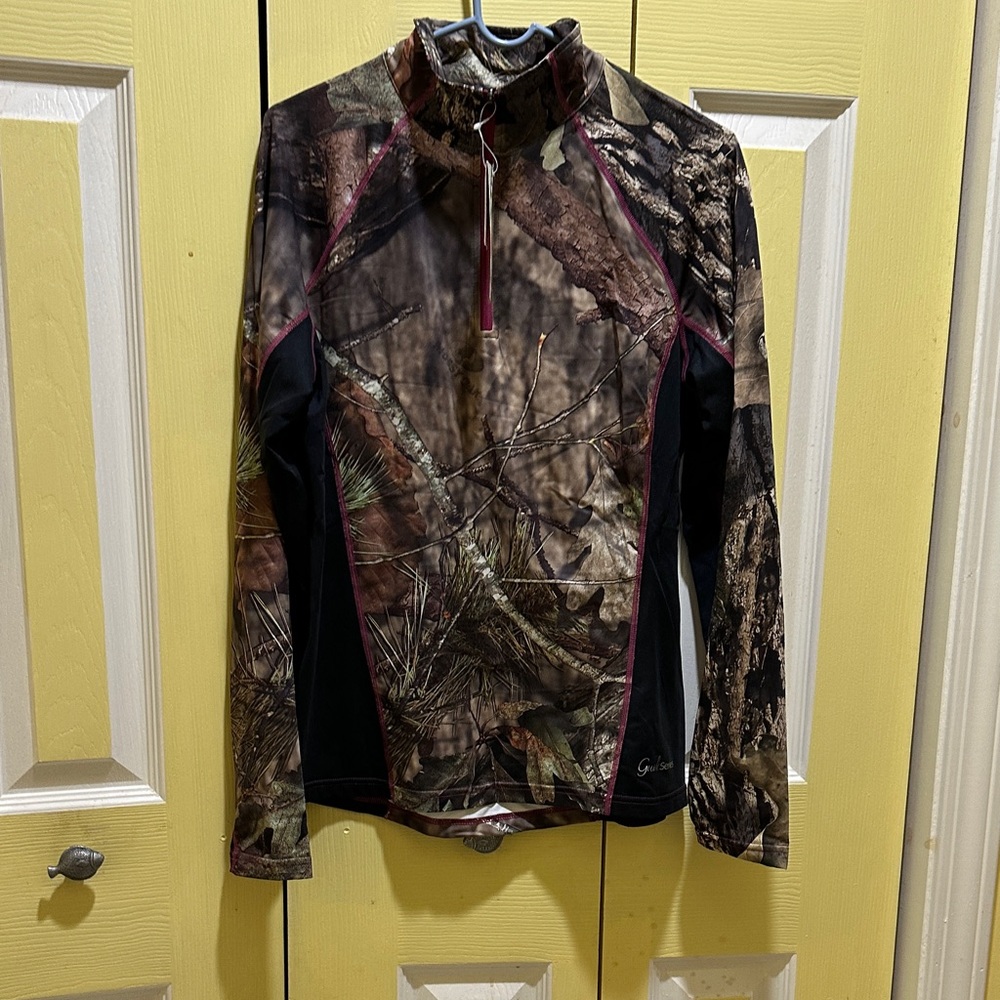 Camo Women's Long sleeve shirt